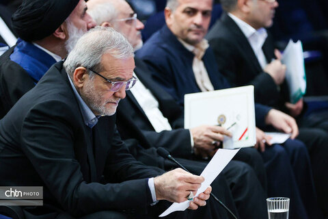 همزمان با سفر رئیس‌جمهوری به چهارمحال و بختیاری؛ فاز نخست طرح گردشگری «الماس چغاخور» افتتاح شد