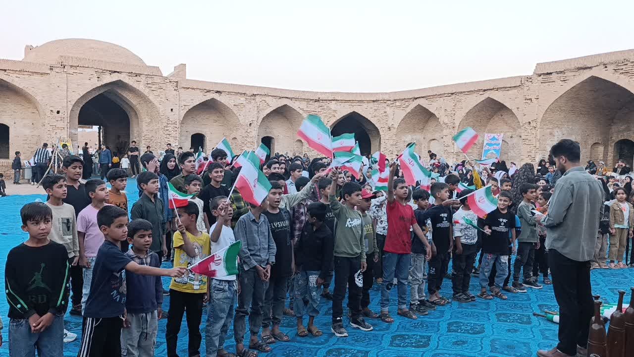 تقدیر مدیرکل دفتر توسعه گردشگری داخلی وزارت از رئیس اداره میراث فرهنگی، گردشگری و صنایع‌دستی بجستان