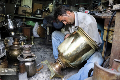 پدر؛ روایت بی‌کلامِ رنج و مسئولیت