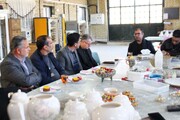 بازدید اعضای شورای اسلامی شهر خمین از کارگاه صنایع‌دستی مینای سفال / تأکید بر حمایت از هنرمندان و توسعه زیرساخت‌های نمایشگاهی