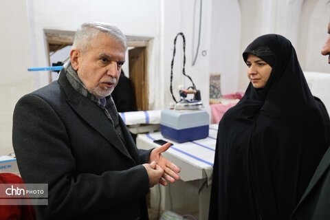 اولین روز سفر وزیر میراث فرهنگی به خوروبیابانک