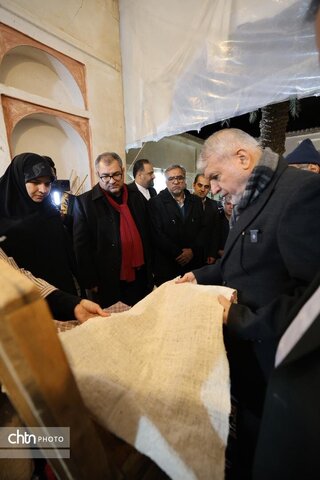 اولین روز سفر وزیر میراث فرهنگی به خوروبیابانک