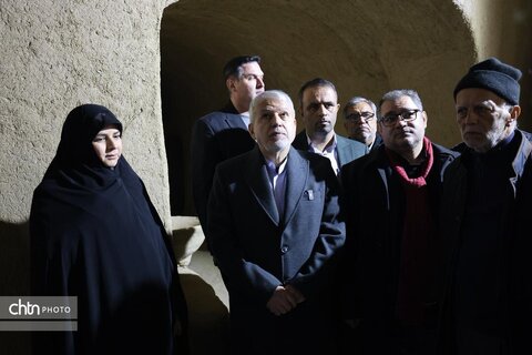 اولین روز سفر وزیر میراث فرهنگی به خوروبیابانک