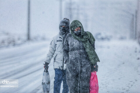 بارش برف و کولاک شدید در اردبیل