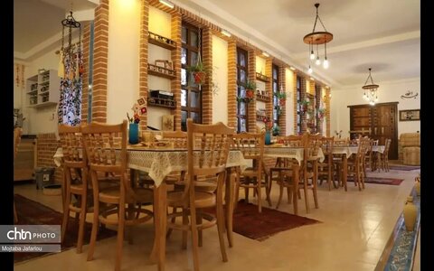 اقامتگاه بومگردی گلجان در روستای حسن ابدال زنجان