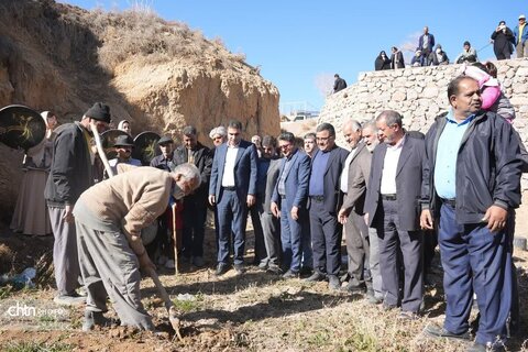 اختتامیۀ چهارمین جشنوارۀ تجربه‌محور برداشت زردک خرانق اردکان