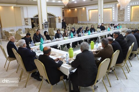 نشست صمیمی مدیر کل با فعالین حوزه های گردشگری و صنایع دستی شهرستان تربت جام