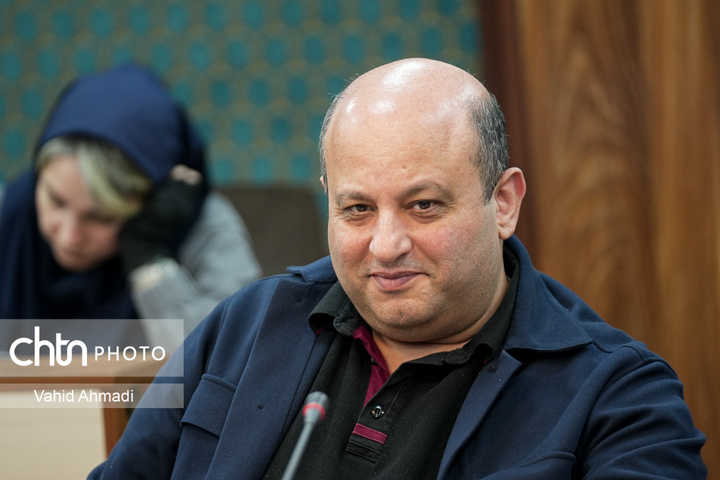 وبینار هم اندیشی نحوه حضور صنایع دستی در نمایشگاه بین المللی گردشگری و صنایع دستی