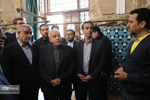 توسعه گردشگری و صیانت از میراث تاریخی؛ بازدیدهای میدانی وزیر میراث‌فرهنگی از پروژه‌های شاخص یزد_تصویری ۲