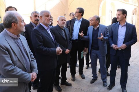 توسعه گردشگری و صیانت از میراث تاریخی؛ بازدیدهای میدانی وزیر میراث‌فرهنگی از پروژه‌های شاخص یزد_تصویری ۲