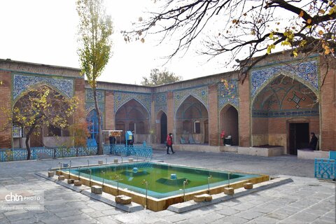 مسجد دارالاحسان سنندج، یادگاری از دوران قاجاریه