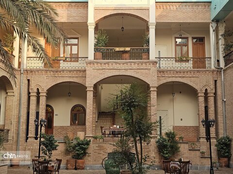 عمارت ملوکانه از قلب تهران قدیم