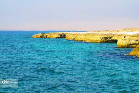 خلیج‌فارس، دیدنت هر روز، نوری از امید را در دلمان زنده نگه می‌دارد.