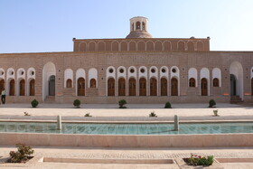 خانه حاج‌آقا علی رفسنجان، بزرگترین خانه خشتی جهان