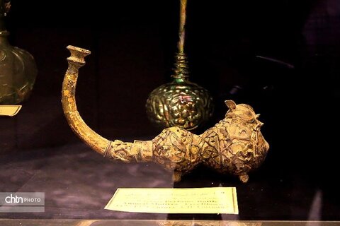 موزه آبگینه و سفالینه‌های ایران موزه تخصصی شیشه و سفال