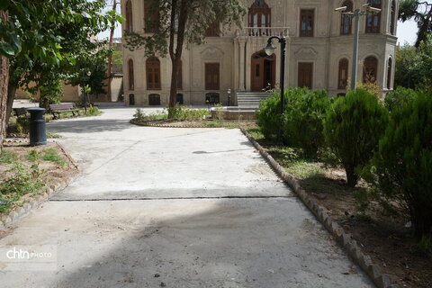 موزه آبگینه و سفالینه‌های ایران موزه تخصصی شیشه و سفال