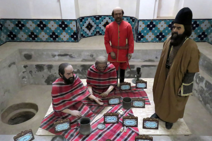 برگزاری یادمان امیرکبیر در باغ فین کاشان