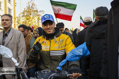 راهپیمایی 22 دی ماه