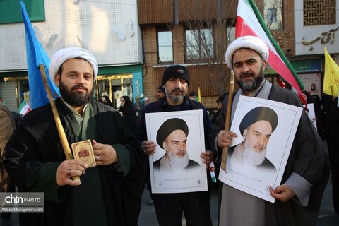 راهپیمایی پرشور مردم قم در محکومیت تروریست‌های آشوبگر