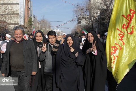 راهپیمایی پرشور مردم قم در محکومیت تروریست‌های آشوبگر