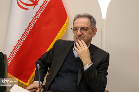 نشست معاونین، مشاورین و مدیران کل ستادی با وزیر میراث‌فرهنگی، گردشگری و صنایع دستی