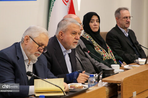نشست معاونین، مشاورین و مدیران کل ستادی با وزیر میراث‌فرهنگی، گردشگری و صنایع دستی