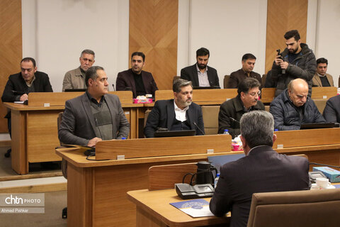 نشست معاونین، مشاورین و مدیران کل ستادی با وزیر میراث‌فرهنگی، گردشگری و صنایع دستی