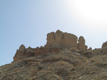 قلعه دختر، قلعه‌ای بر فراز کوه‌های بوشهر