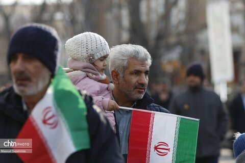 حضور پر خروش مردم تبریز در محکومیت اقدامات تروریست‌های مسلح