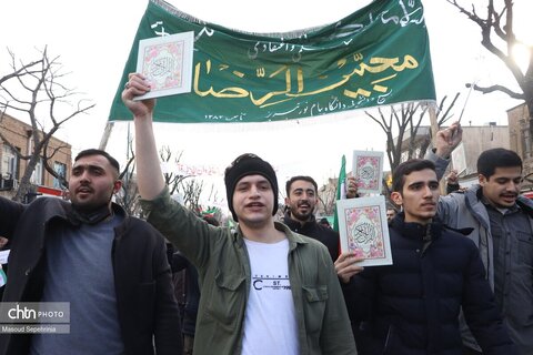 حضور پر خروش مردم تبریز در محکومیت اقدامات تروریست‌های مسلح