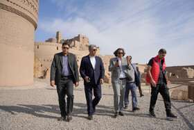 قدم در کوچه‌های تاریخ، بازدید مدیرکل میراث‌فرهنگی کرمان از ارگ تاریخی بم