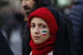 نور افشانی در ائل گلی تبریز به مناسبت سالروز بعثت پیامبر اکرم(ص)