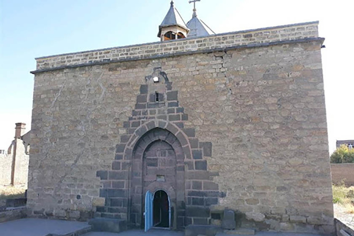 مرمت کلیسای هفتوان سلماس نیازمند ۵ میلیارد تومان اعتبار است