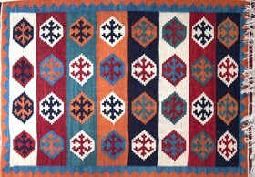 «گلیم» چهارمحال و بختیاری در یونسکو خودنمایی می‌کند