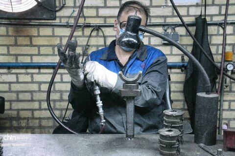 تولید ملی در صنایع شیشه و گاز