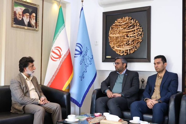 تأکید بر حفظ کتابخانه حافظیه به‌عنوان بخشی از هویت فرهنگی شیراز