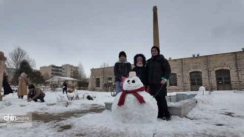 جشنواره آدم برفی در کارخانه کبریت