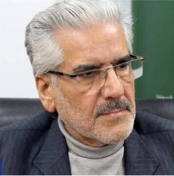 تحلیل فنی و نمادین آینه‌کاری یزد: بازی نور، عرفان و معماری کویر