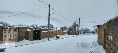 رخ برفیروستای حاج سیران دهستان قره پشتلوی پایین شهرستان زنجان