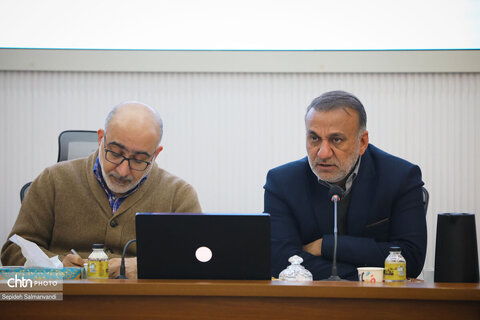 نشست دکتر روزبه کردونی مشاور وزیر و مدیرکل حوزه وزارتی  
با معاونین، مدیران ستادی و شهرستانی اداره کل میراث فرهنگی،
 گردشگری و صنایع دستی خوزستان