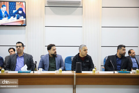 نشست دکتر روزبه کردونی مشاور وزیر و مدیرکل حوزه وزارتی  
با معاونین، مدیران ستادی و شهرستانی اداره کل میراث فرهنگی،
 گردشگری و صنایع دستی خوزستان