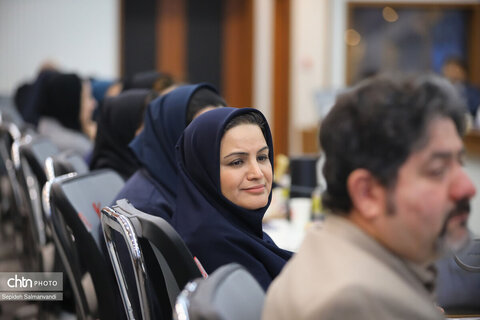 نشست دکتر روزبه کردونی مشاور وزیر و مدیرکل حوزه وزارتی  
با معاونین، مدیران ستادی و شهرستانی اداره کل میراث فرهنگی،
 گردشگری و صنایع دستی خوزستان