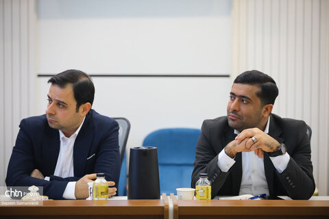 نشست دکتر روزبه کردونی مشاور وزیر و مدیرکل حوزه وزارتی  
با معاونین، مدیران ستادی و شهرستانی اداره کل میراث فرهنگی،
 گردشگری و صنایع دستی خوزستان