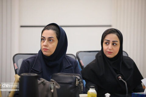 نشست دکتر روزبه کردونی مشاور وزیر و مدیرکل حوزه وزارتی  
با معاونین، مدیران ستادی و شهرستانی اداره کل میراث فرهنگی،
 گردشگری و صنایع دستی خوزستان