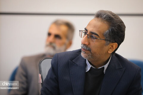 نشست دکتر روزبه کردونی مشاور وزیر و مدیرکل حوزه وزارتی  
با معاونین، مدیران ستادی و شهرستانی اداره کل میراث فرهنگی،
 گردشگری و صنایع دستی خوزستان