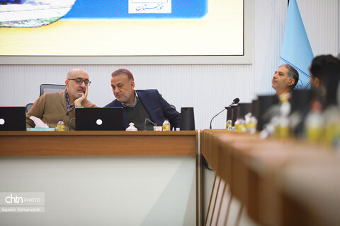 نشست دکتر روزبه کردونی مشاور وزیر و مدیرکل حوزه وزارتی  
با معاونین، مدیران ستادی و شهرستانی اداره کل میراث فرهنگی،
 گردشگری و صنایع دستی خوزستان