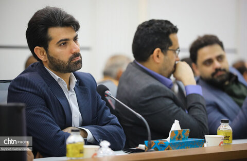 نشست دکتر روزبه کردونی مشاور وزیر و مدیرکل حوزه وزارتی  
با معاونین، مدیران ستادی و شهرستانی اداره کل میراث فرهنگی،
 گردشگری و صنایع دستی خوزستان