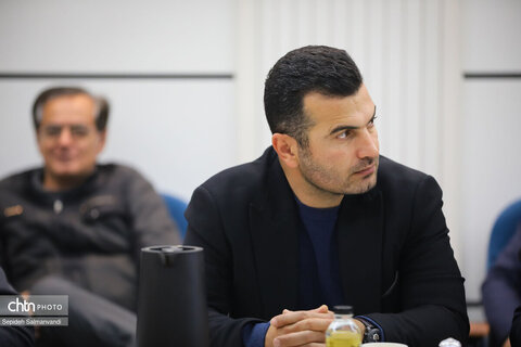 نشست دکتر روزبه کردونی مشاور وزیر و مدیرکل حوزه وزارتی  
با معاونین، مدیران ستادی و شهرستانی اداره کل میراث فرهنگی،
 گردشگری و صنایع دستی خوزستان