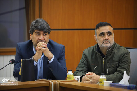 نشست دکتر روزبه کردونی مشاور وزیر و مدیرکل حوزه وزارتی  
با معاونین، مدیران ستادی و شهرستانی اداره کل میراث فرهنگی،
 گردشگری و صنایع دستی خوزستان