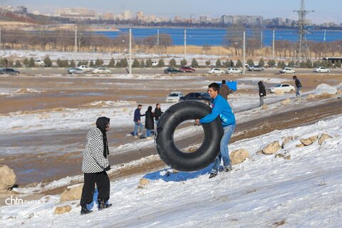 تیوپ سواری و تفریحات زمستانی در اردبیل